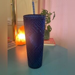 Starbucks 2022 Azure Blue Jeweled Tumbler 24oz/Used, Lid Slightly Finicky